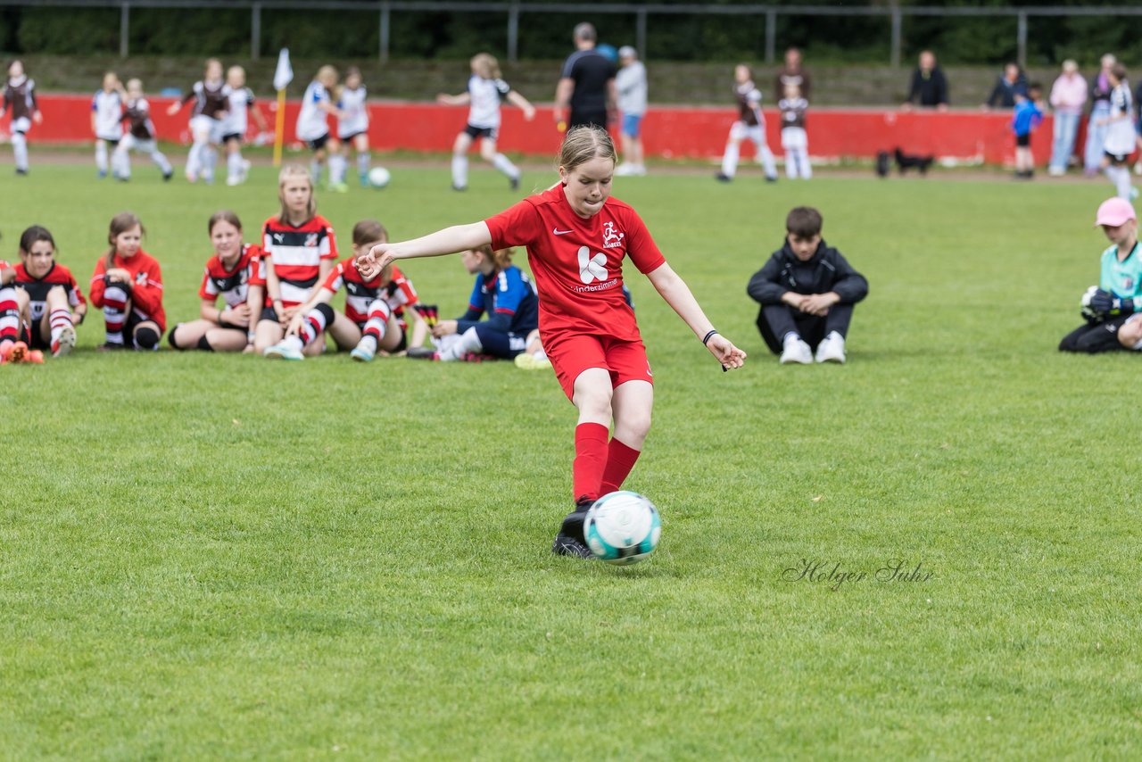 Bild 786 - Loewinnen Cup